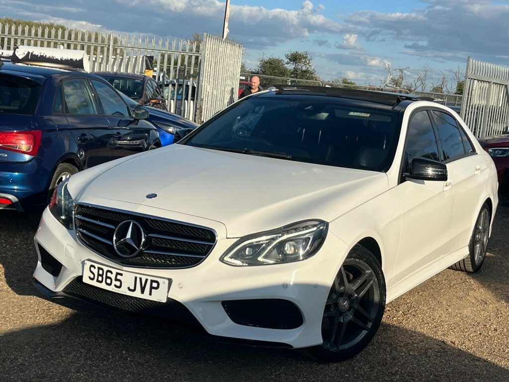 Mercedes-Benz E Class Saloon White #3