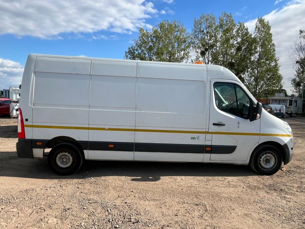 Renault Master Mpv White #3
