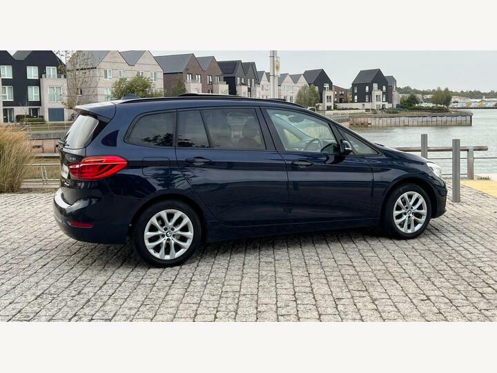 BMW 2 Series Gran Tourer 2L Luxury Black #8