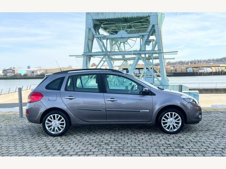 Renault Clio 1.2 I-music Euro 5 Red #3