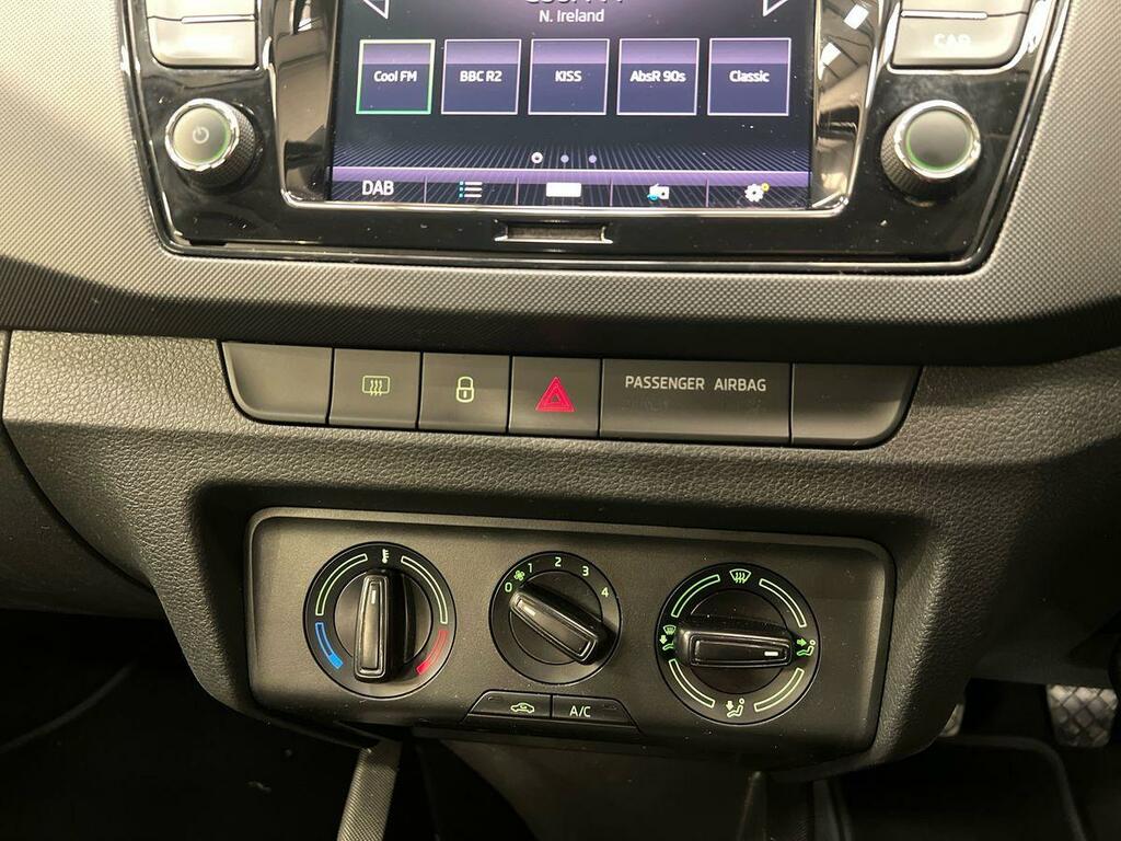 Skoda Fabia 1.0 Mpi Se Drive Blue #30