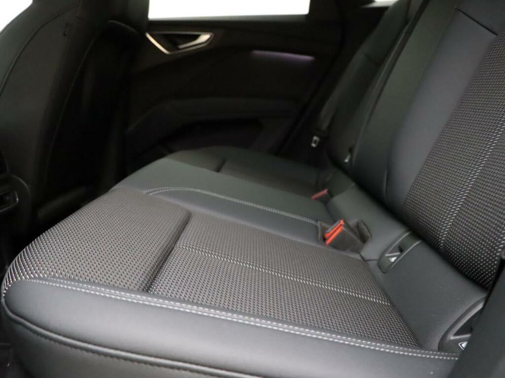 Audi Q4 E Tron 150Kw 40 82Kwh Sport Cs Grey #11