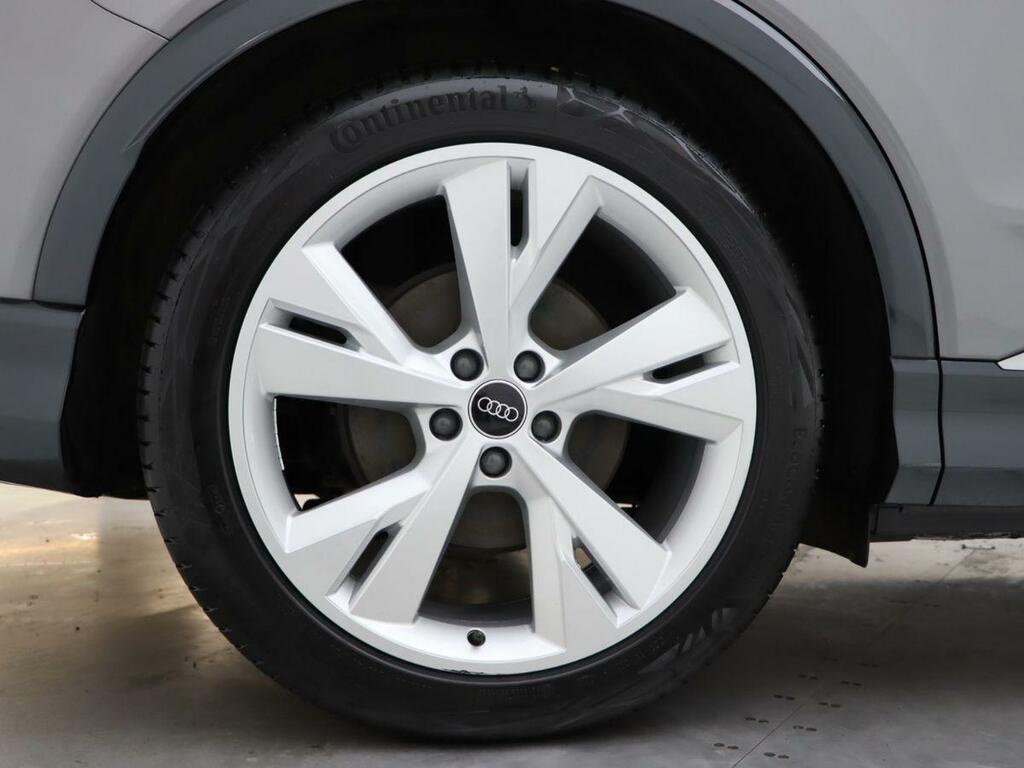 Audi Q4 E Tron 150Kw 40 82Kwh Sport Cs Grey #5