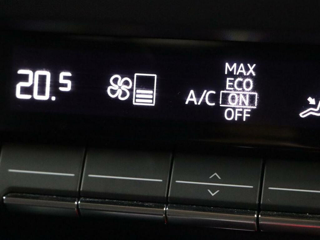 Audi Q4 E Tron 150Kw 40 82Kwh Sport Cs Grey #28