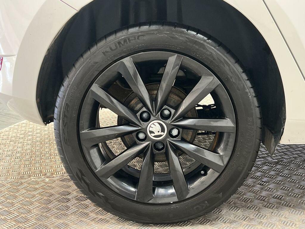 Skoda Fabia 1.0 Tsi Monte Carlo Grey #24