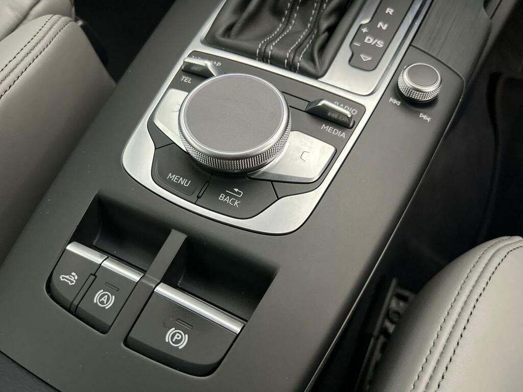 Audi A3 Cabriolet 1.5 Tfsi Cod 35 Sport Convertible S Tro Black #33