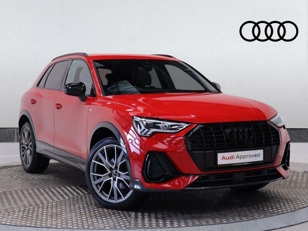 Audi Q3 Black Edition 35 Tfsi 150 Ps S Tronic Black #1