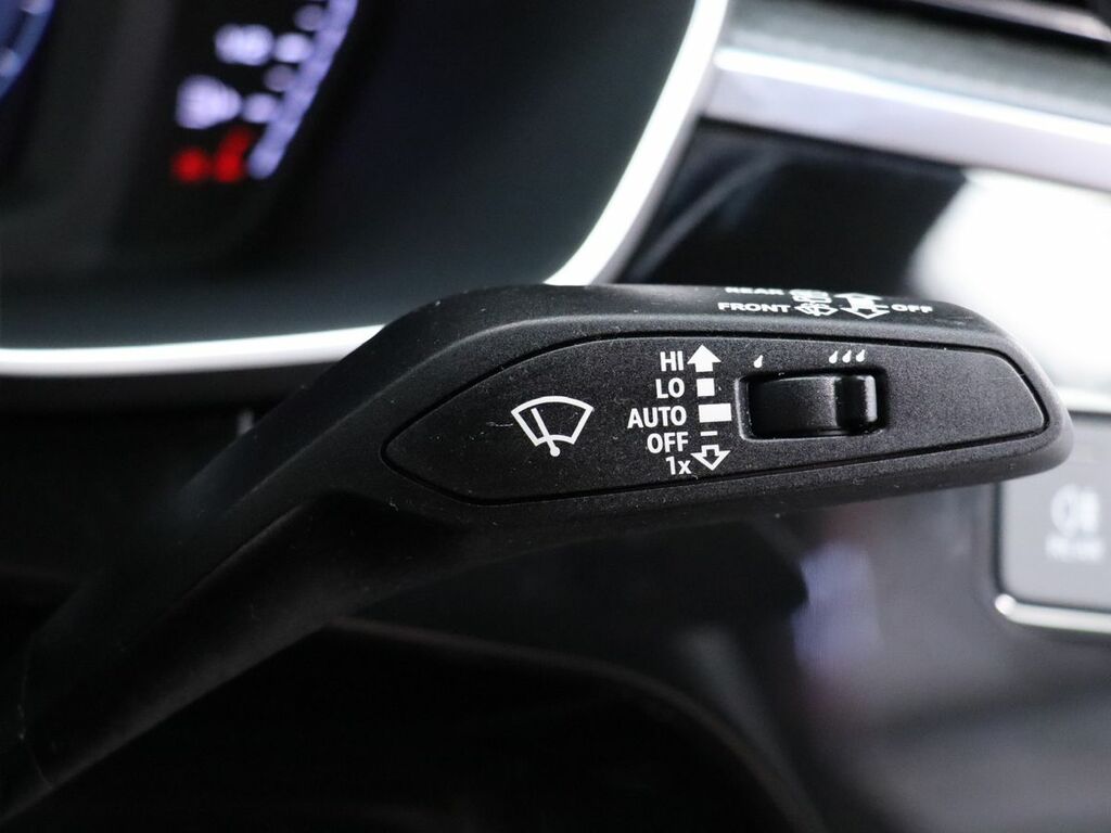 Audi Q3 Black Edition 35 Tfsi 150 Ps S Tronic Black #35