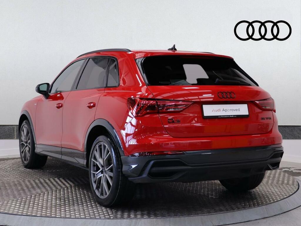 Audi Q3 Black Edition 35 Tfsi 150 Ps S Tronic Black #3