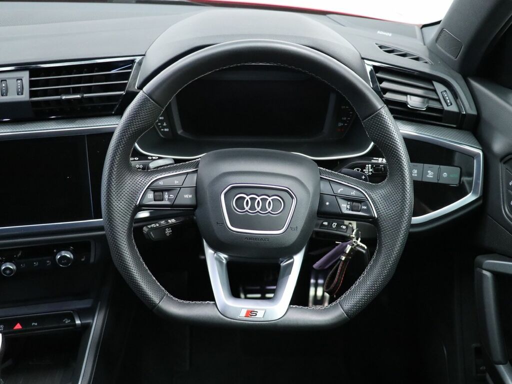 Audi Q3 Black Edition 35 Tfsi 150 Ps S Tronic Black #14