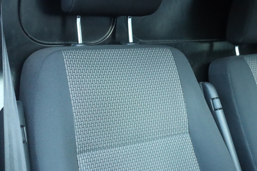 Volkswagen Transporter 2.0 Tdi 110 Highline Van Blue #32
