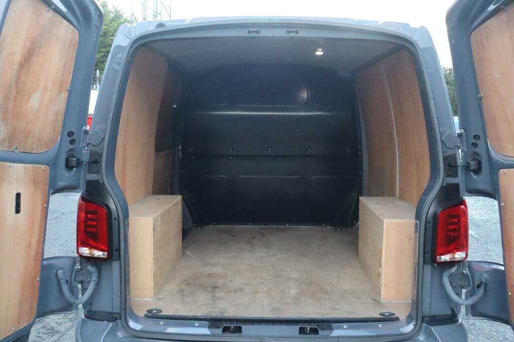 Volkswagen Transporter 2.0 Tdi 110 Highline Van Blue #10