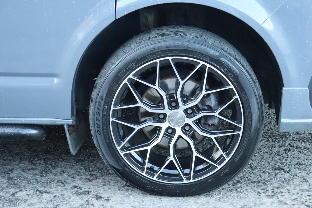 Volkswagen Transporter 2.0 Tdi 110 Highline Van Blue #24