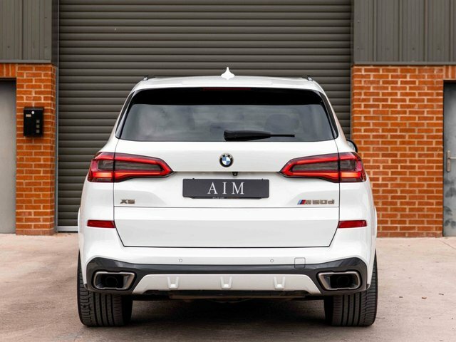 BMW X5 M50d Suv White #5