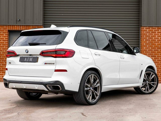 BMW X5 M50d Suv White #2