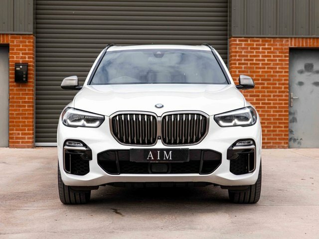 BMW X5 M50d Suv White #3