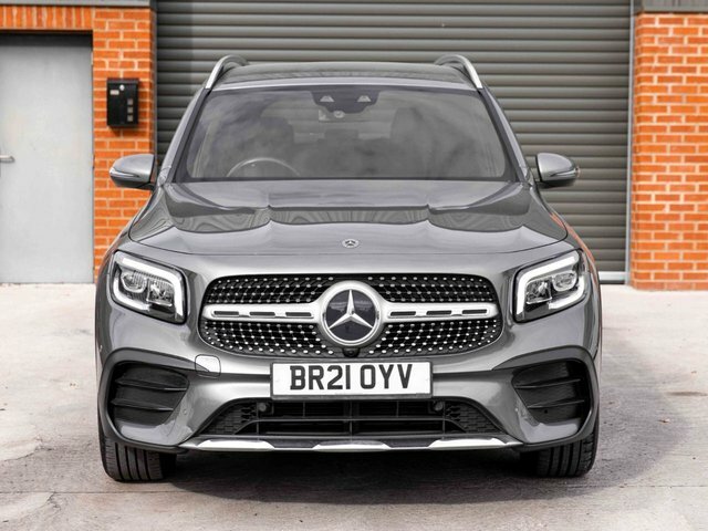 Mercedes-Benz GLB Class 1.3 Glb200 Amg Line Premium 2 Suv 7G- Grey #4