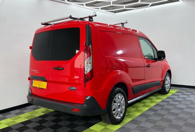 Ford Transit Connect 1.5 Tdci 220 Trend Red #2
