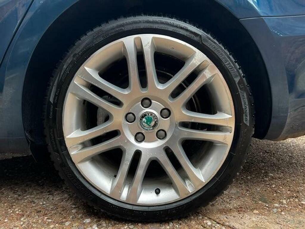 Skoda Superb Superb S Tdi Cr 140 Blue #42