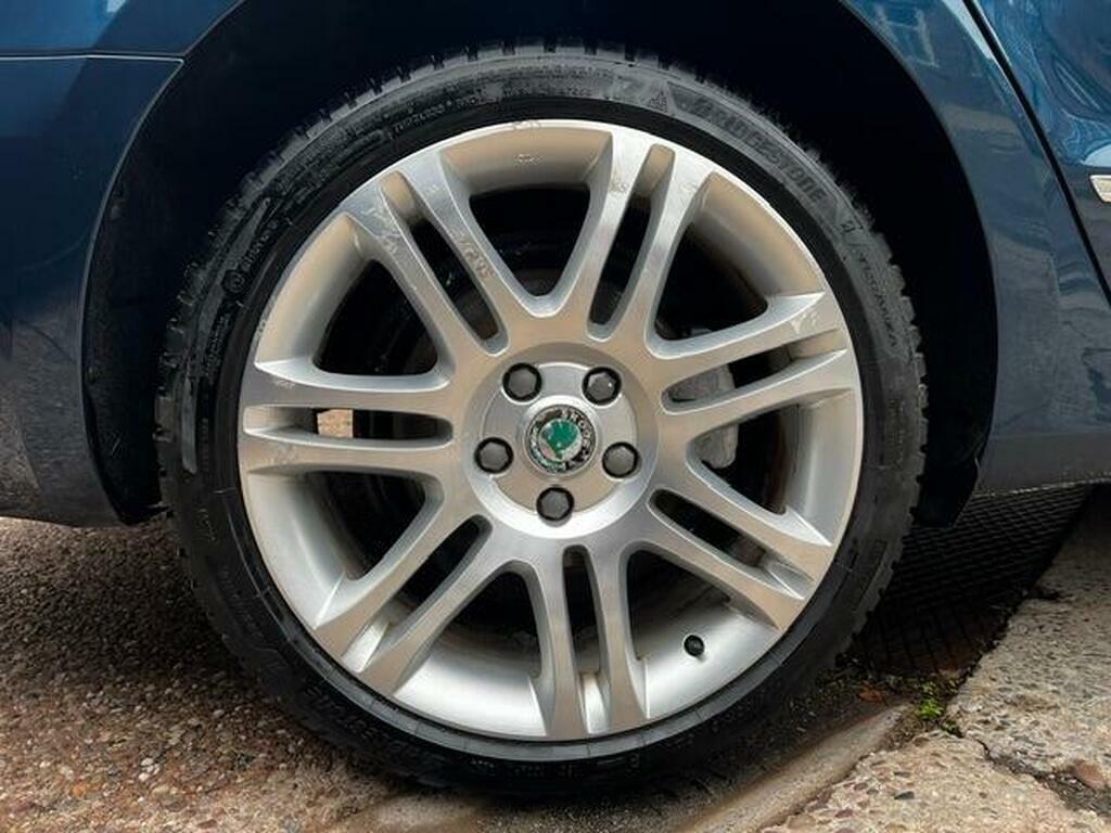 Skoda Superb Superb S Tdi Cr 140 Blue #40