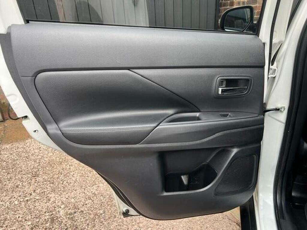 Mitsubishi Outlander 2.0L Phev Gx 3H Plus Suv Hybrid Semi Black #21