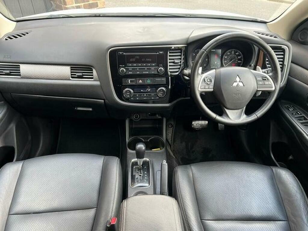 Mitsubishi Outlander 2.0L Phev Gx 3H Plus Suv Hybrid Semi Black #10