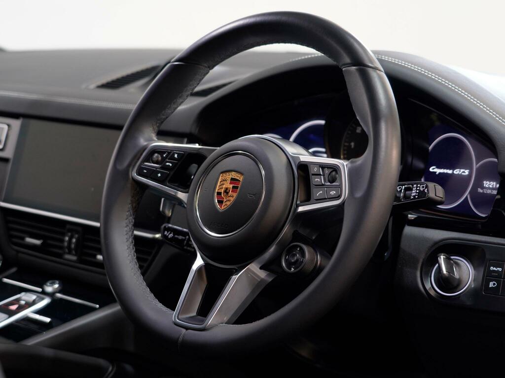 Porsche Cayenne 3.0 V6 E-hybrid 17.9Kwh Platinum Edition Coupe Grey #21