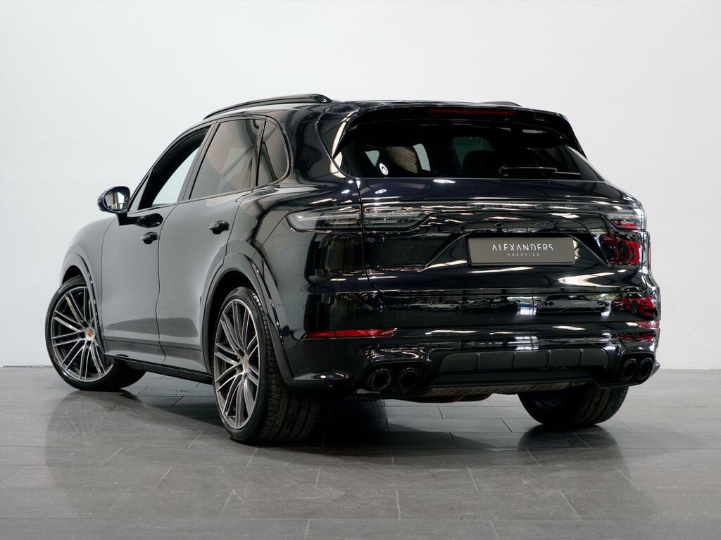 Porsche Cayenne 3.0 V6 E-hybrid 17.9Kwh Platinum Edition Coupe Grey #5