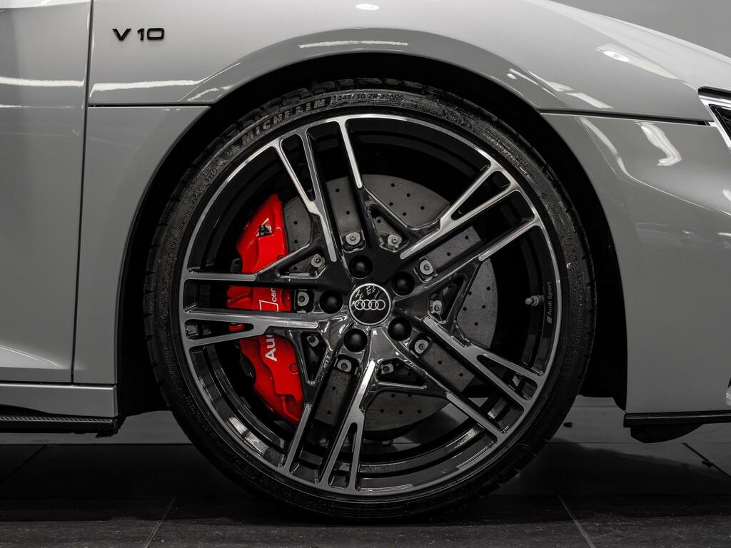 Audi R8 Audi R8 Coupe V10 Performance Rwd Edition 570 Ps S Grey #3
