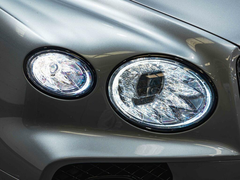 Bentley Bentayga 4.0 V8 S Touring Spec Silver #15