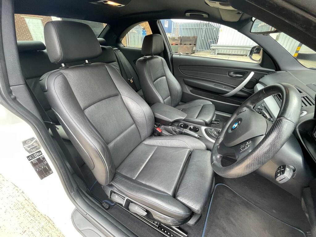 BMW 1 Series 118I Exclusive Edition White #16