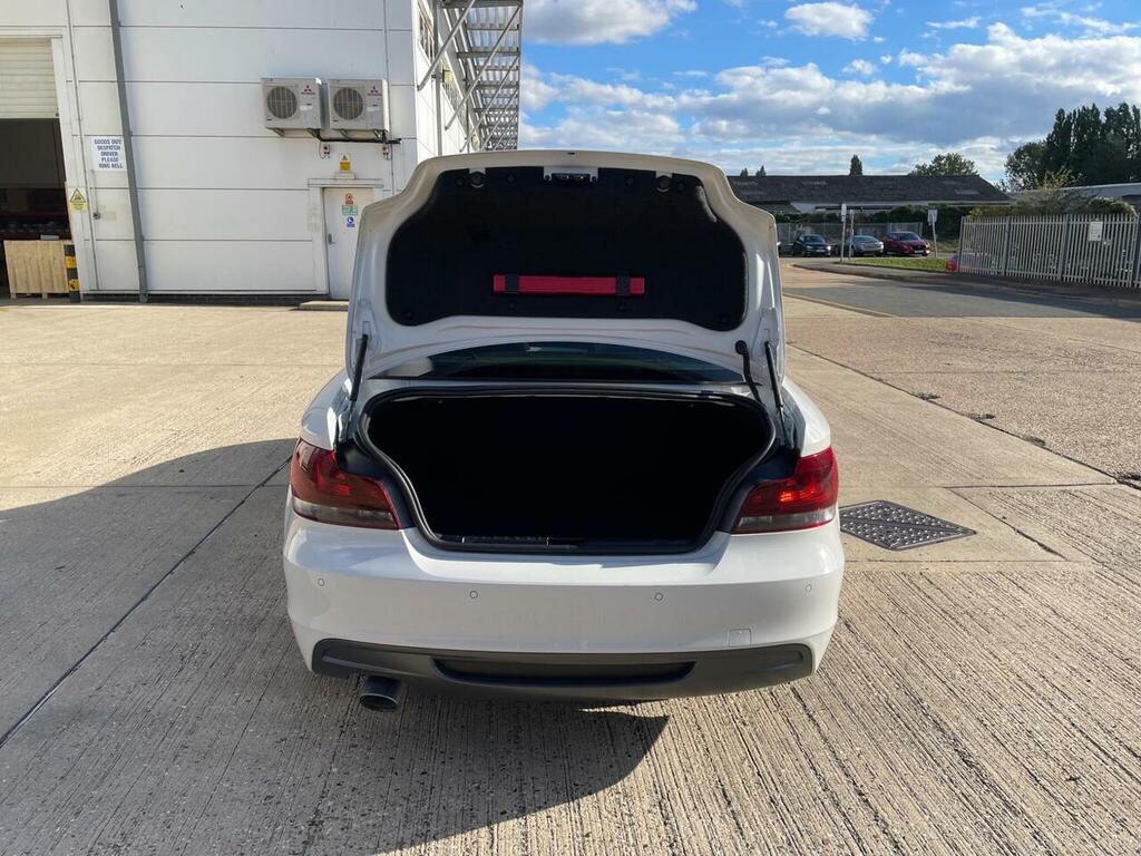 BMW 1 Series 118I Exclusive Edition White #33