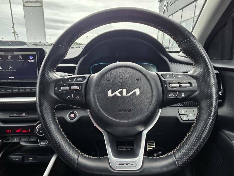 Kia Stonic 1.0T Gdi 48V 98 3 Dct Black #13