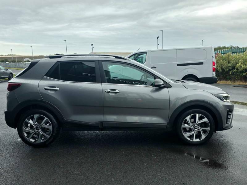 Kia Stonic 1.0T Gdi 48V 98 3 Dct Black #25