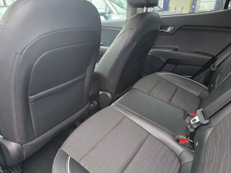 Kia Stonic 1.0T Gdi 48V 98 3 Dct Black #20