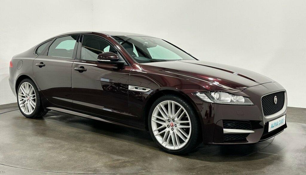 Jaguar XF 2L R-sport Red