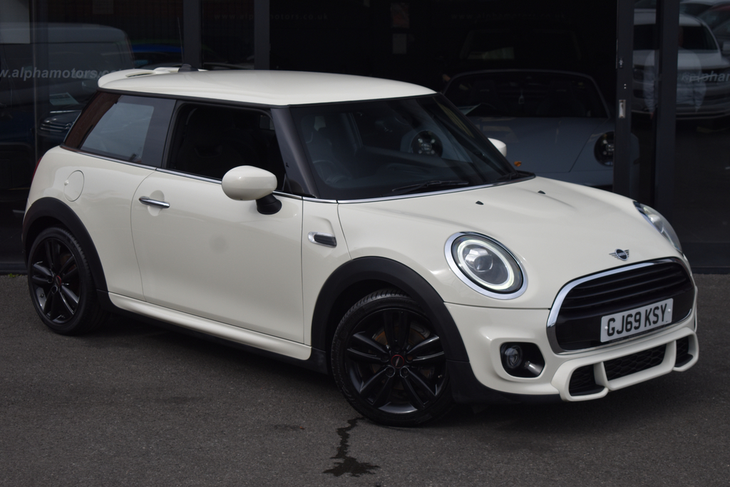 Mini Hatch 1.5 Cooper Sport Hatchback Euro Brown