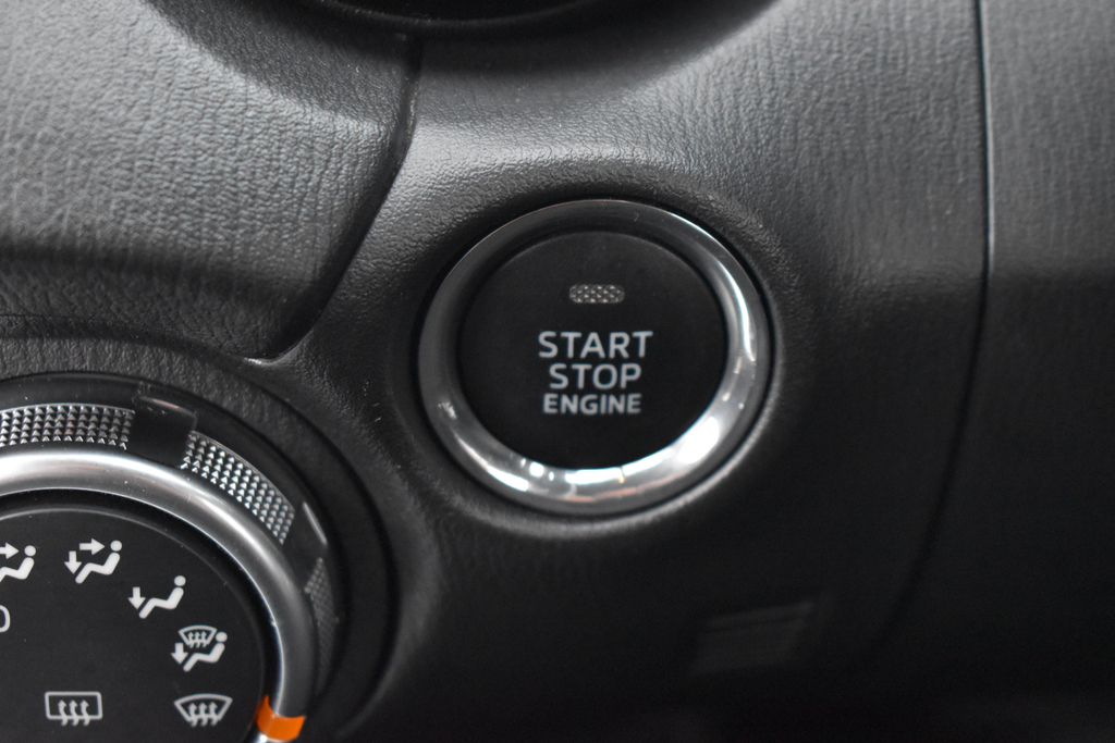 Mazda MX-5 1.5 Skyactiv G Sport Convertible White #21