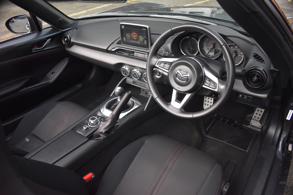 Mazda MX-5 1.5 Skyactiv G Sport Convertible White #8