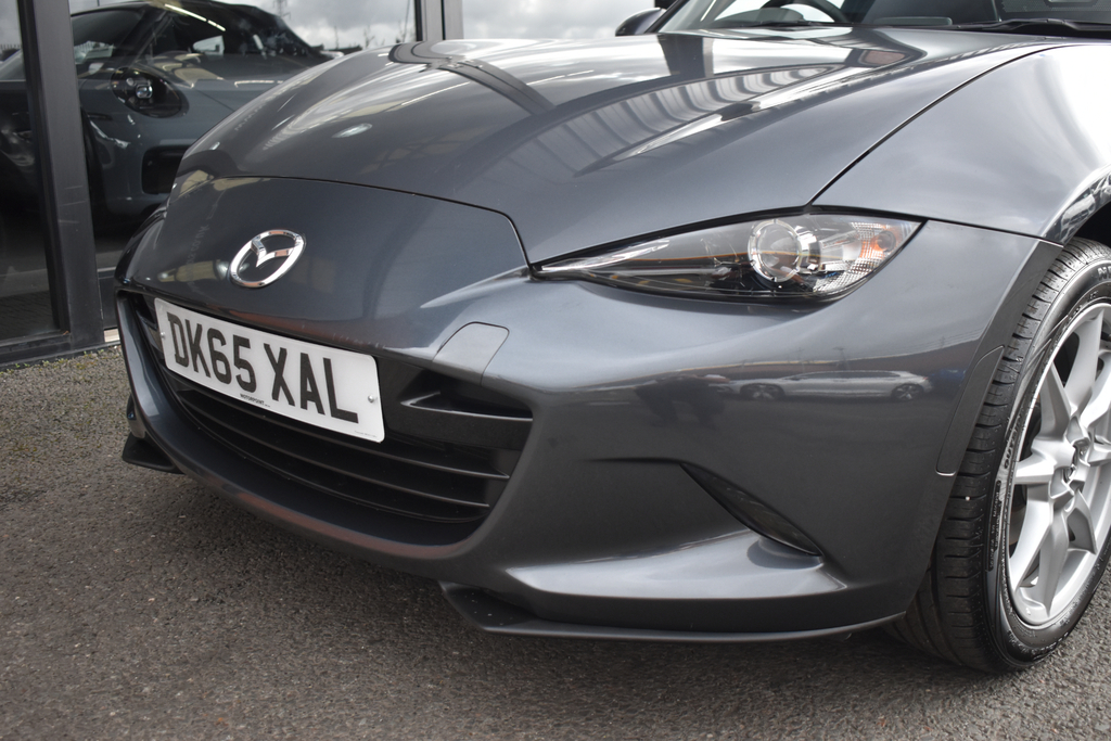 Mazda MX-5 1.5 Skyactiv G Sport Convertible White #49