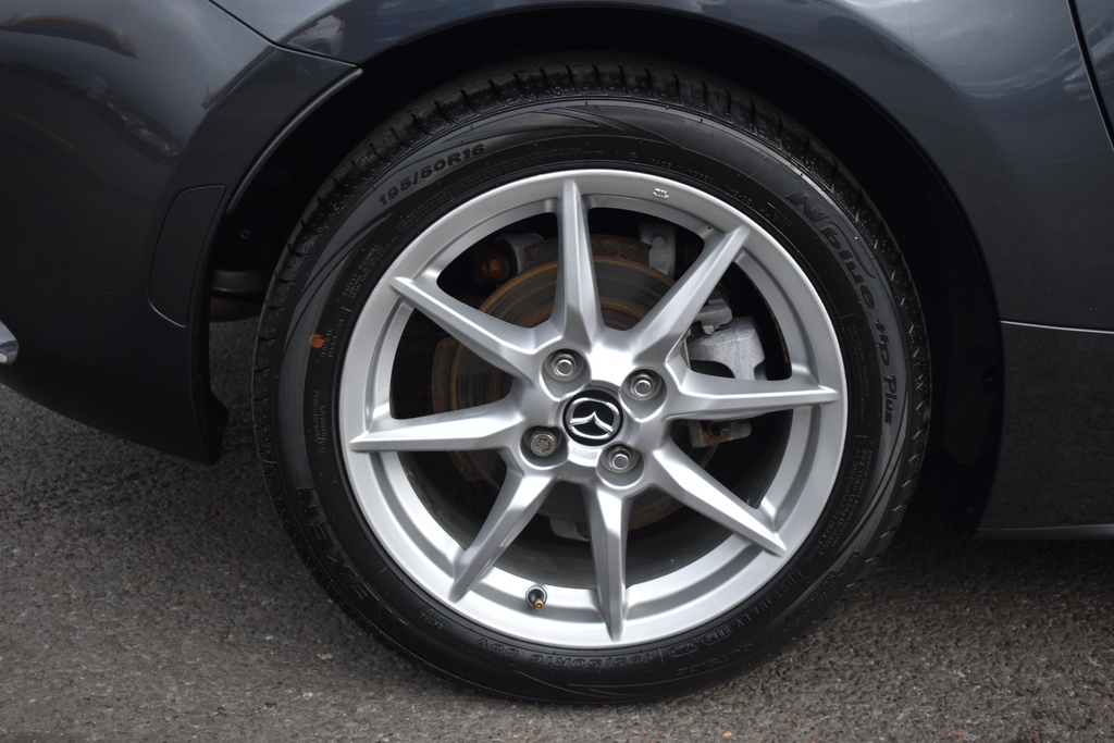 Mazda MX-5 1.5 Skyactiv G Sport Convertible White #41