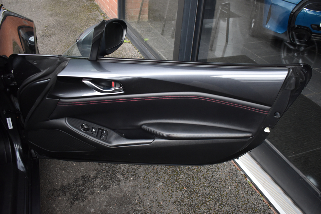 Mazda MX-5 1.5 Skyactiv G Sport Convertible White #43