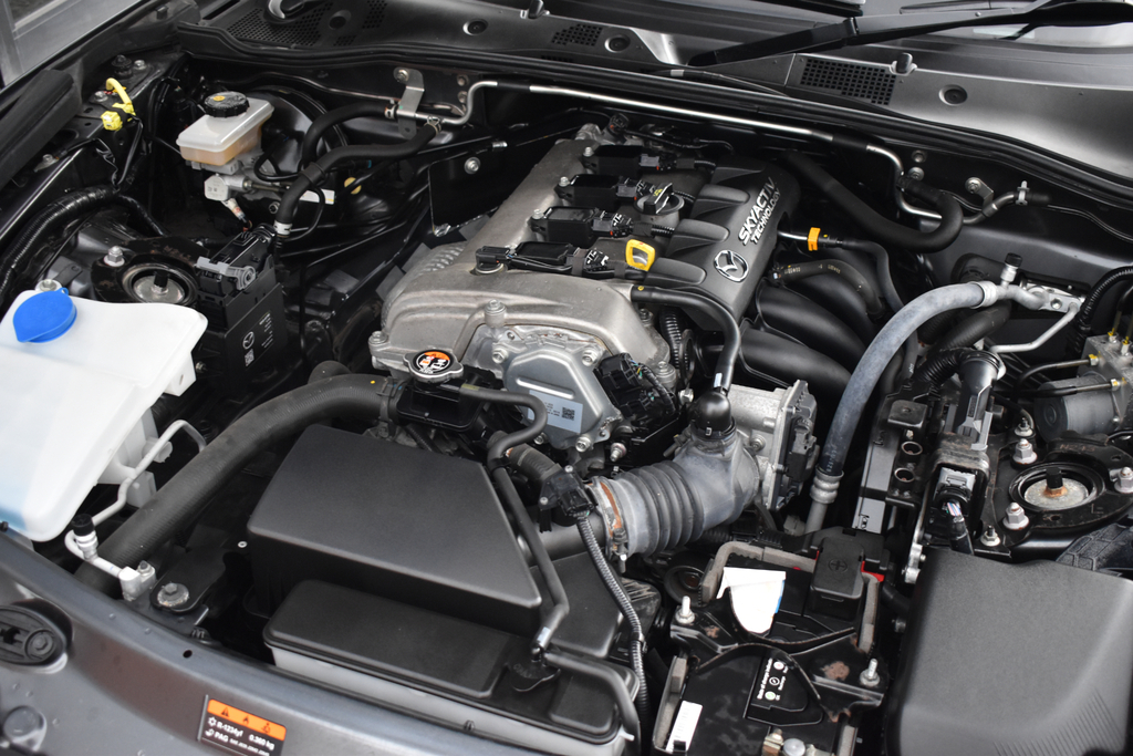 Mazda MX-5 1.5 Skyactiv G Sport Convertible White #48