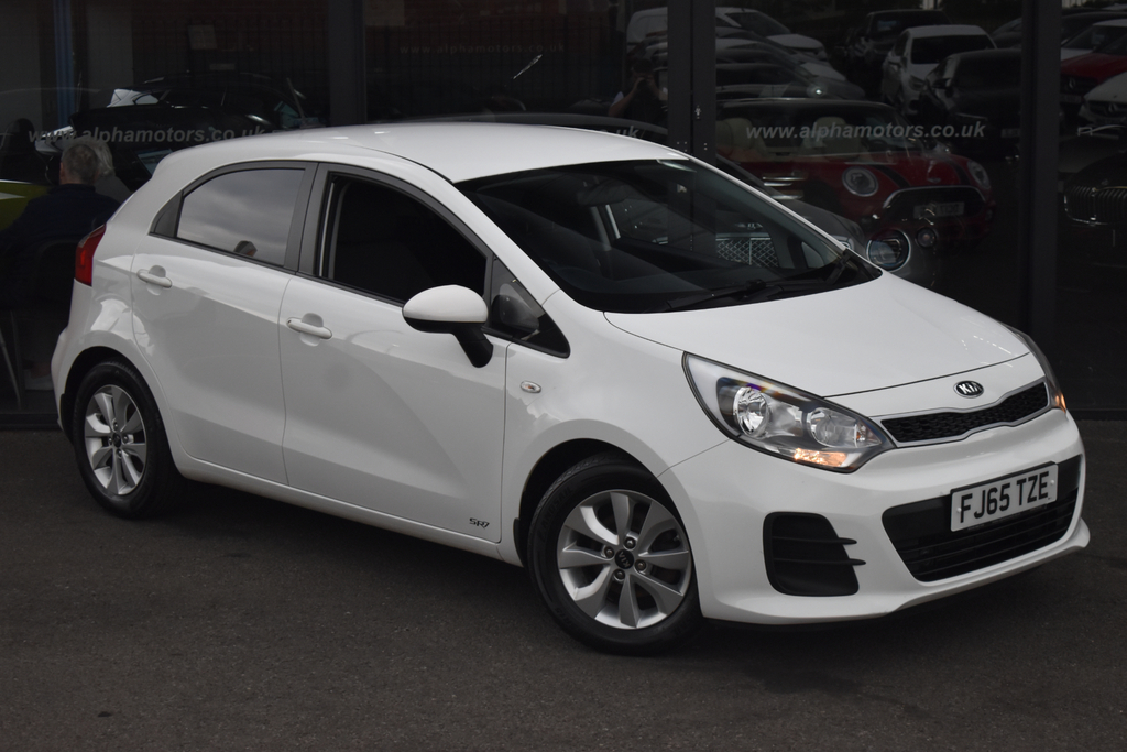Kia RIO 1.25 Sr7 Hatchback Euro 6 84 Bh White