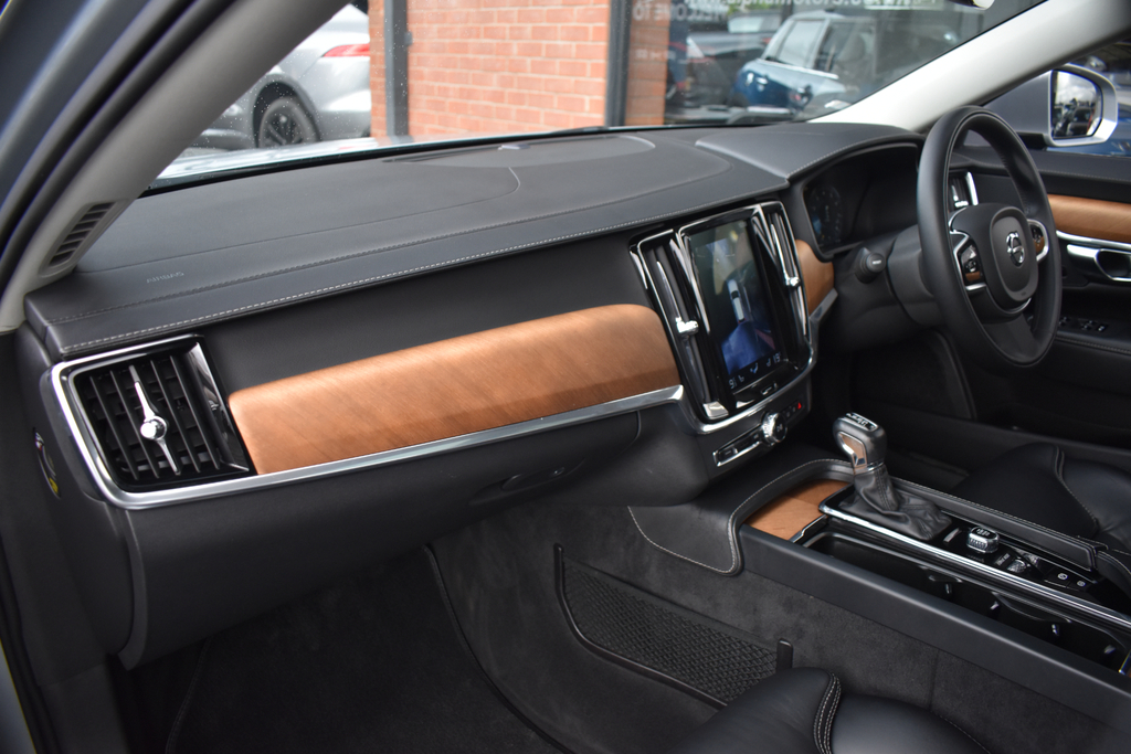 Volvo V90 2.0 D4 Inscription 188 Bhp Grey #36