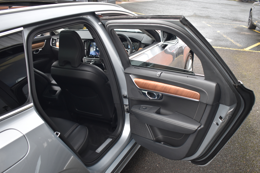 Volvo V90 2.0 D4 Inscription 188 Bhp Grey #27