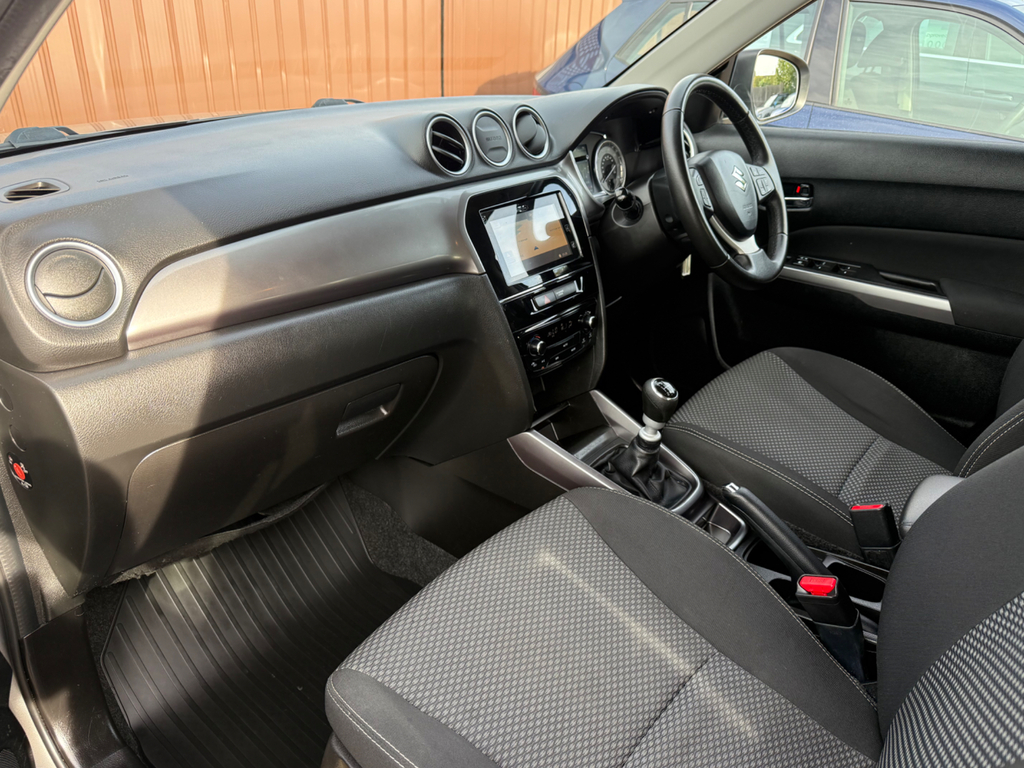 Suzuki Vitara 1.4 Boosterjet Mhev Sz-t Suv Hybrid Man Grey #2