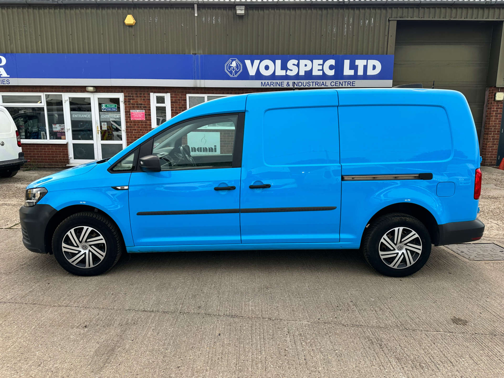 Volkswagen Caddy Maxi C20 Bluemotion Tech Startline Panel Van Man Blue #4