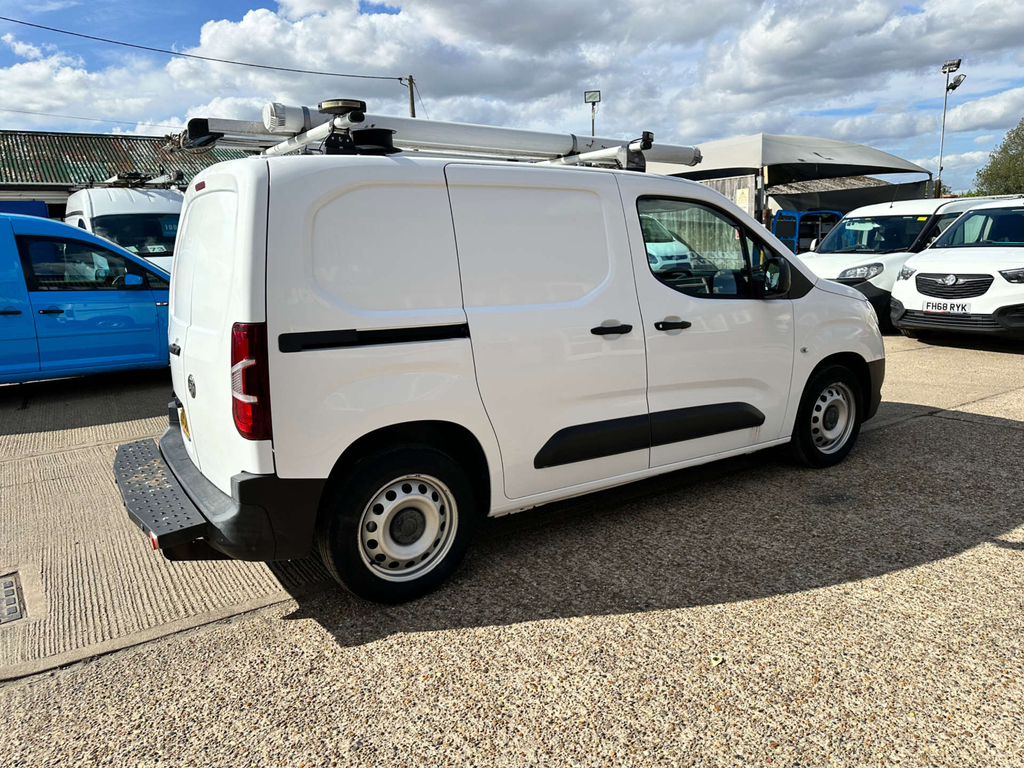 Vauxhall Combo 1.5 Turbo D 2000 Limited Edition Nav L1 H1 Euro 6 White #9