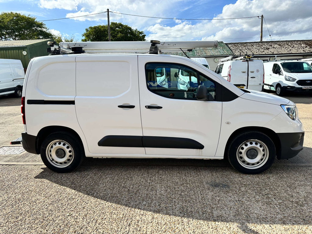 Vauxhall Combo 1.5 Turbo D 2000 Limited Edition Nav L1 H1 Euro 6 White #10